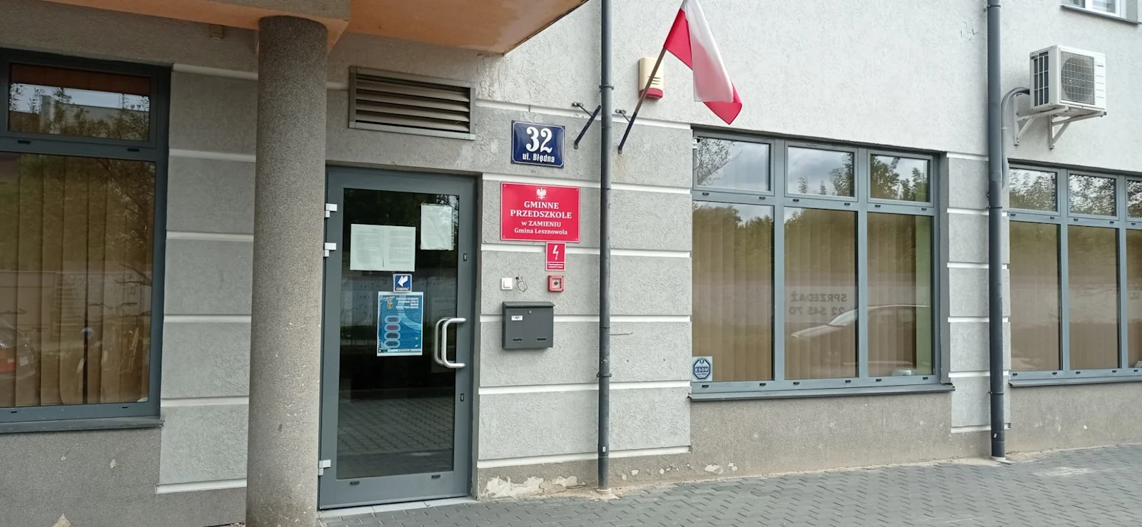 Przedszkole przy ul. Błędnej, Zamienie
